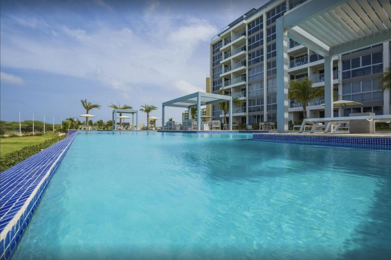 Breath Taking Beach Front Views Condo Eagle Beach Palm Beach Eksteriør billede